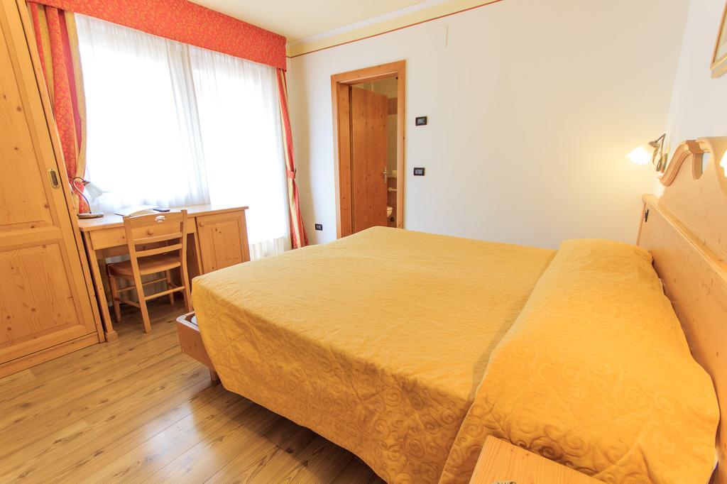Hotel Majorka Andalo Esterno foto