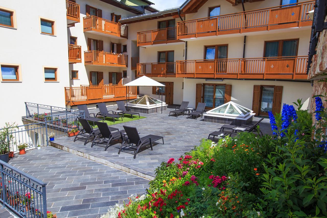 Hotel Majorka Andalo Esterno foto