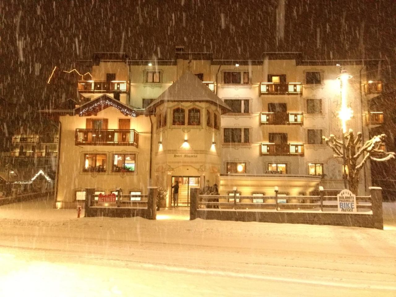 Hotel Majorka Andalo Esterno foto